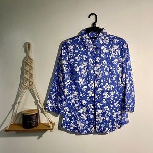 New York & company floral button up